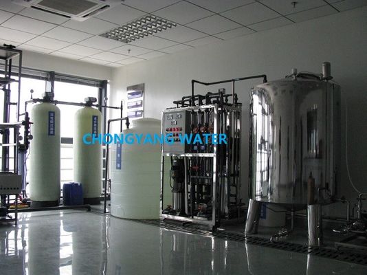 نظام تصفية المياه عن طريق التناضح العكسي للتحكم في PLC لصناعة المياه الشربة